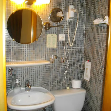 Logis Restaurant La Tete Des Faux