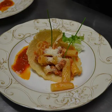 Logis Restaurant La Tete Des Faux 2*