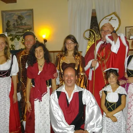 Logis Restaurant La Tete Des Faux מלון