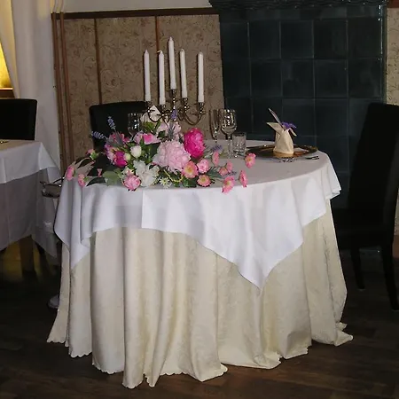 Logis Restaurant La Tete Des Faux 2* Le Bonhomme