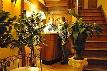 Otel Logis Restaurant La Tete Des Faux