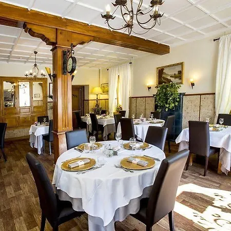 Hotel Logis Restaurant La Tete Des Faux