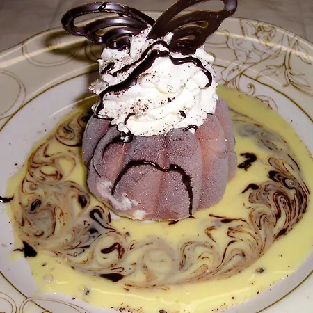 Hotel Logis Restaurant La Tete Des Faux Le Bonhomme